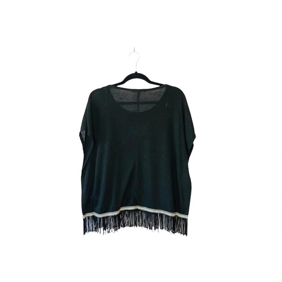 Francesca’s Miami Black Boho Fringe Oversized Poncho Top Small Women’s - Picture 6 of 9